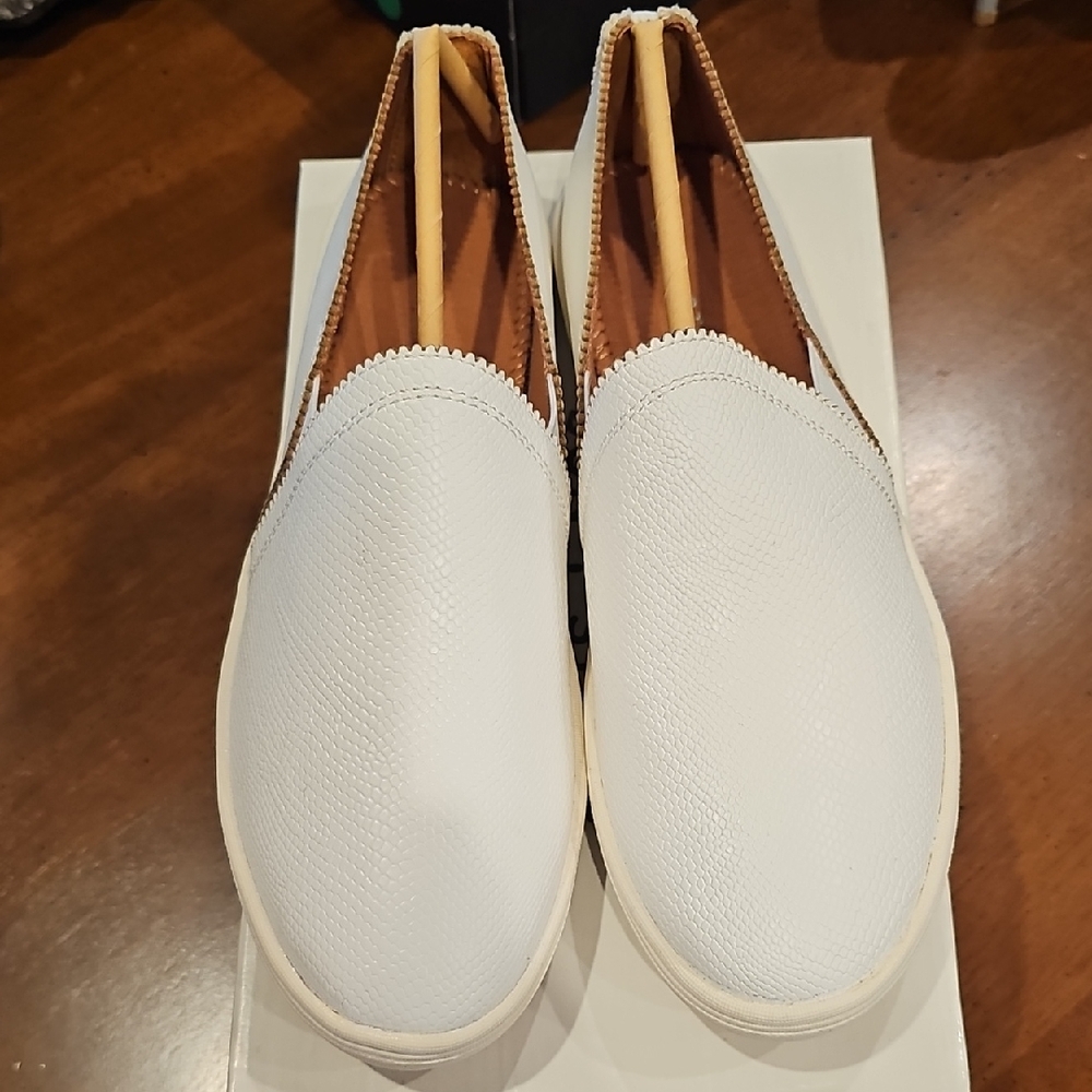 Sun + Stone Casual Slip On Mariam Sneaker